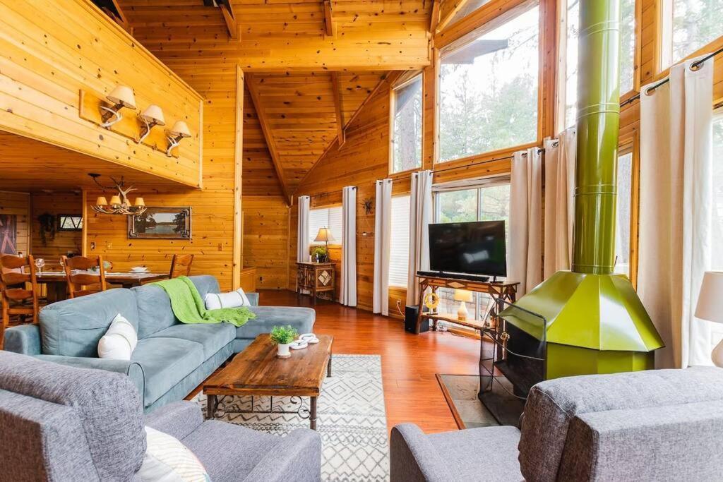 Summit: Discover Serenity In This Cozy Cabin With Mountain Views! Villa Big Bear Lake Exterior foto